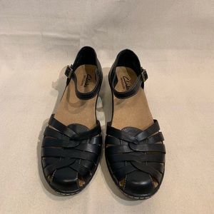 Clark’s Bendables Black Leather Sandals